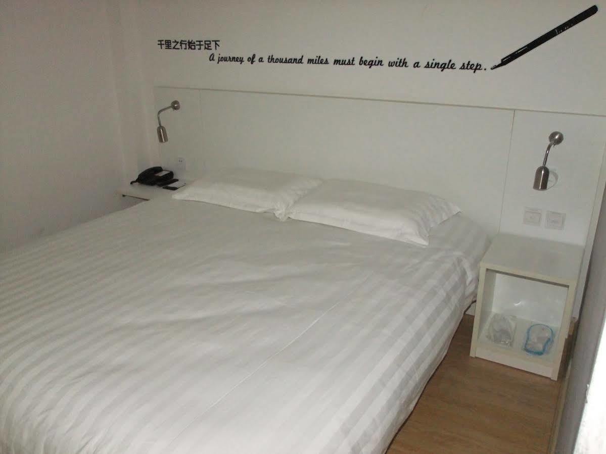 Motel 168 Tianjin Hongqi Road Baoshan Avenue Εξωτερικό φωτογραφία
